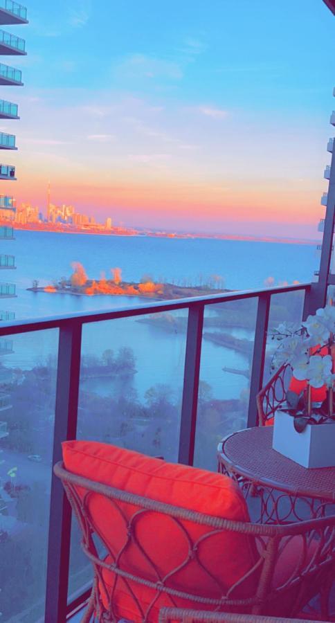 Luxury 2 Bedroom Condo Toronto Esterno foto